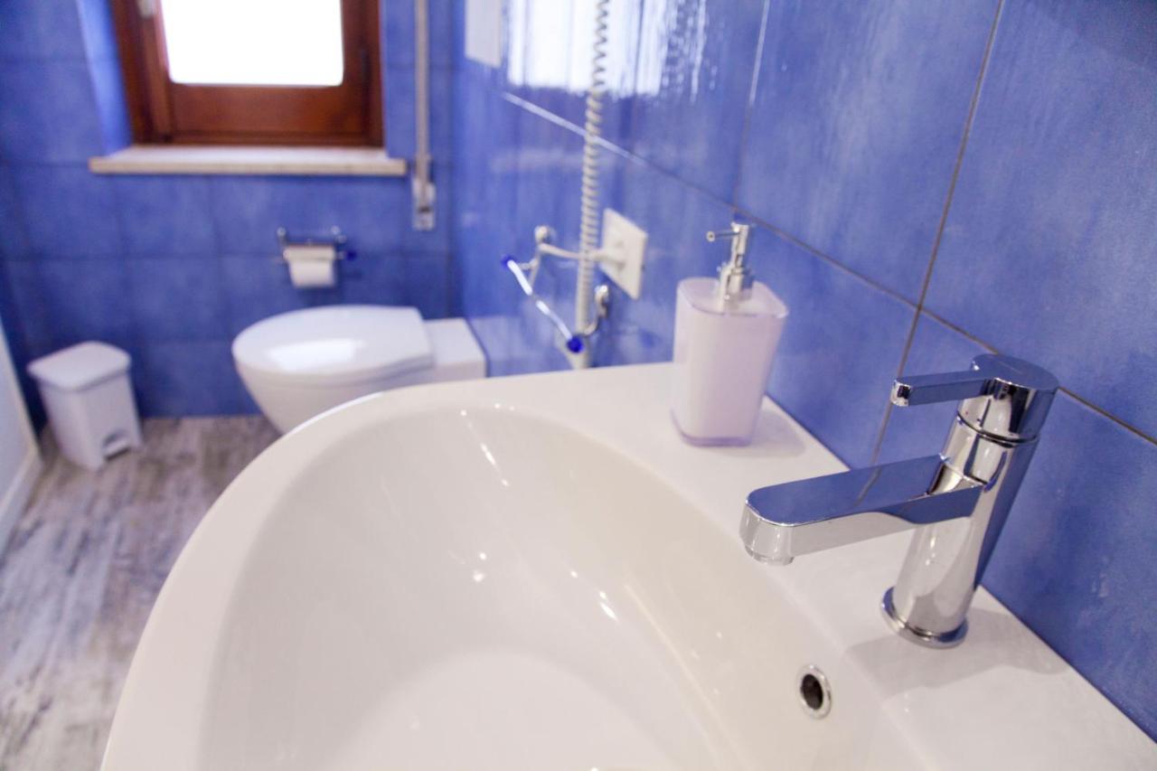 Le Cale Bed & Breakfast Трапани Стая снимка